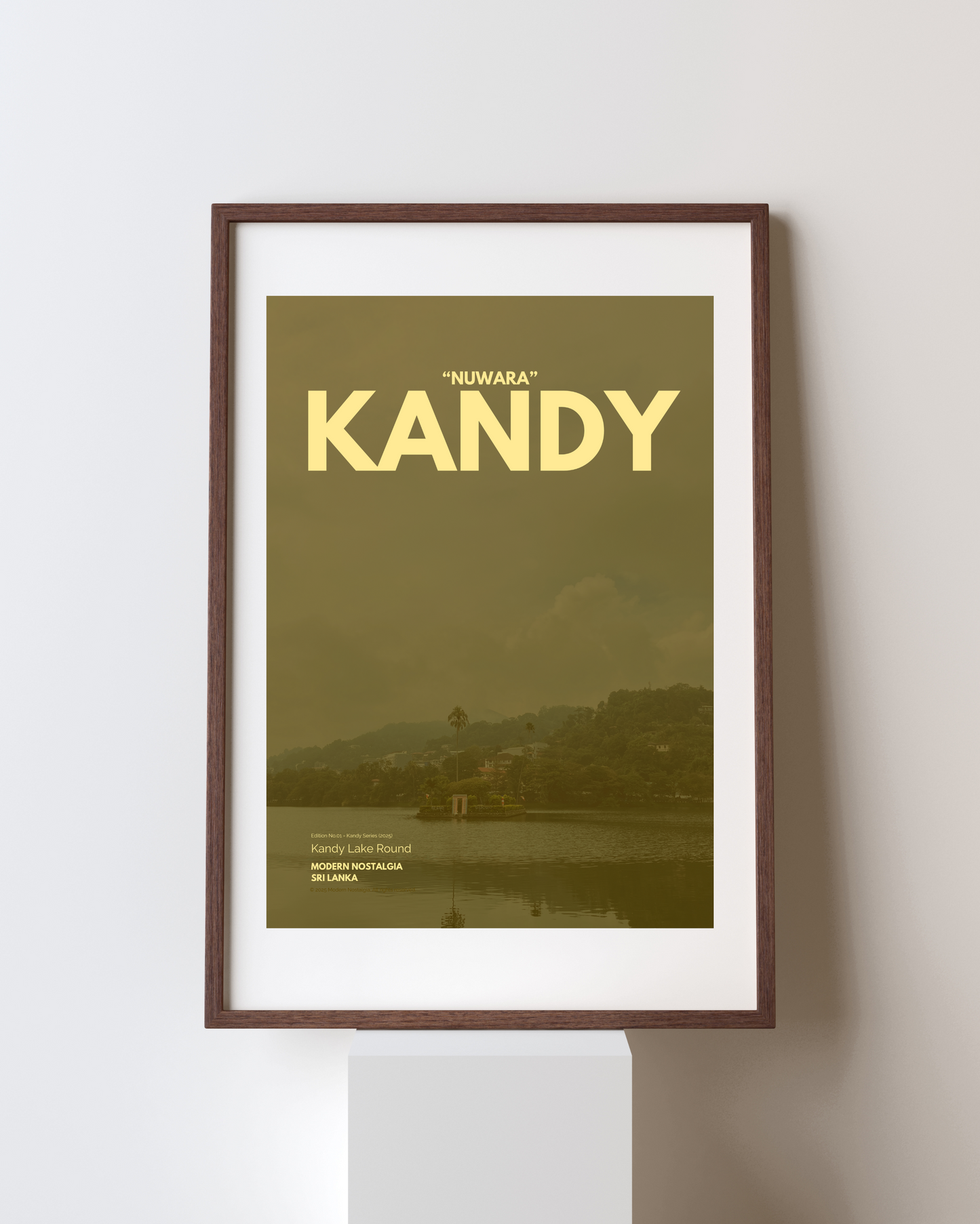 Kandy Lake Round Premium Poster (Kandy Series)